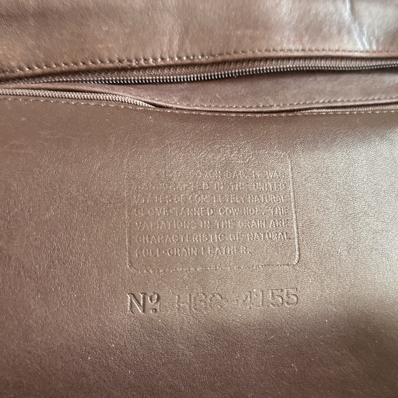 Coach Vintage Women’s Soho Leather Zip Tote - Picture 6 of 8